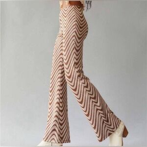 Urban Outfitters Bryn Swirl Flare Pants Brown Pull On Stretch Yoga Leggings